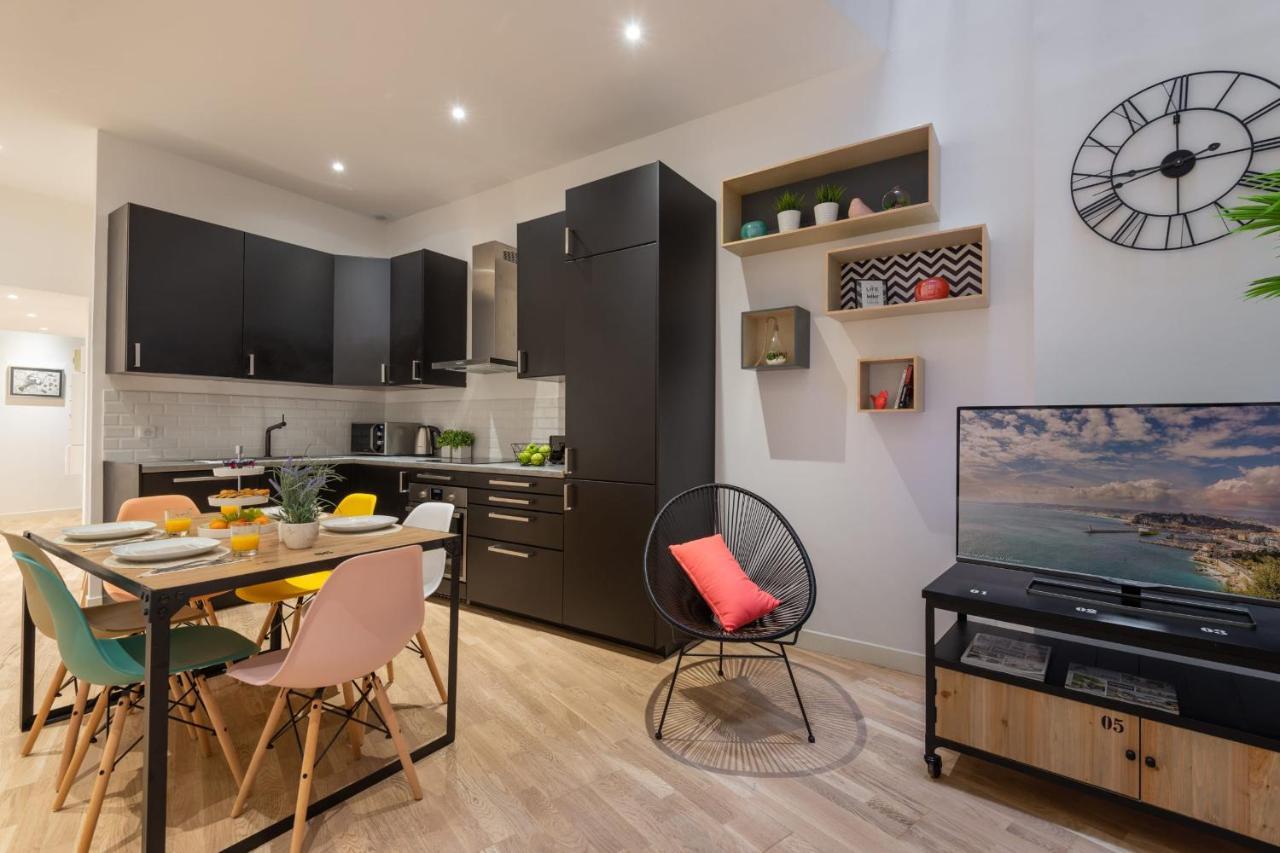 Latelier 2Br W Ac At 4 Min From The Beaches Of Old Nice Welkeys Dış mekan fotoğraf